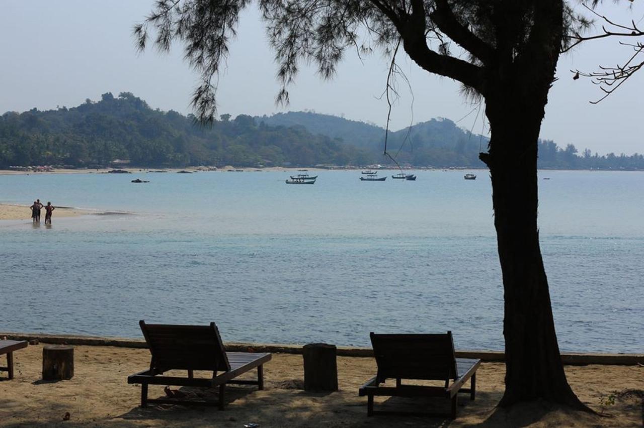 Coconut Island Resort Нгапали Екстериор снимка